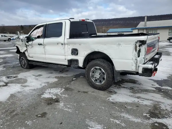 1FT8W3BM5RED96557 2024 FORD F350 - Image 2