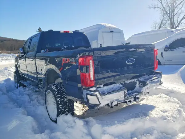 1FT8W3BMXRED47449 2024 FORD F350 - Image 2