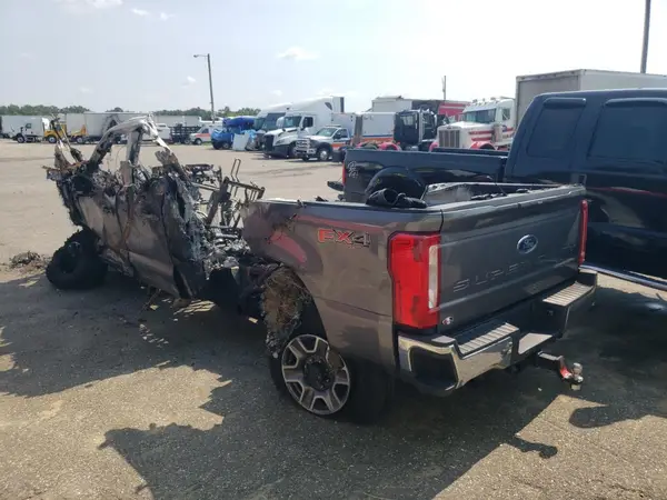 1FT8W3BN0SED96044 2025 FORD F350 - Image 2