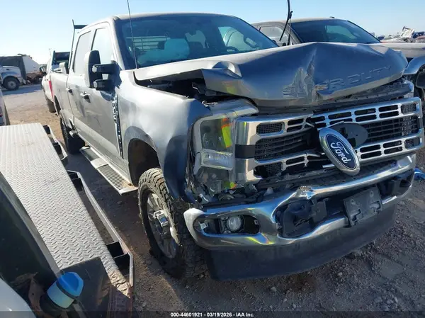 1FT8W3BN2REE28289 2024 FORD F350 - Image 1