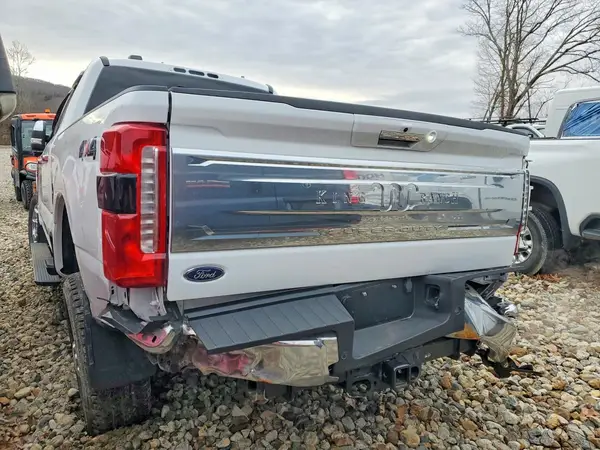 1FT8W3BN4RED23320 2024 FORD F350 - Image 2