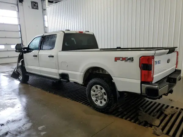 1FT8W3BN4RED65311 2024 FORD F350 - Image 2