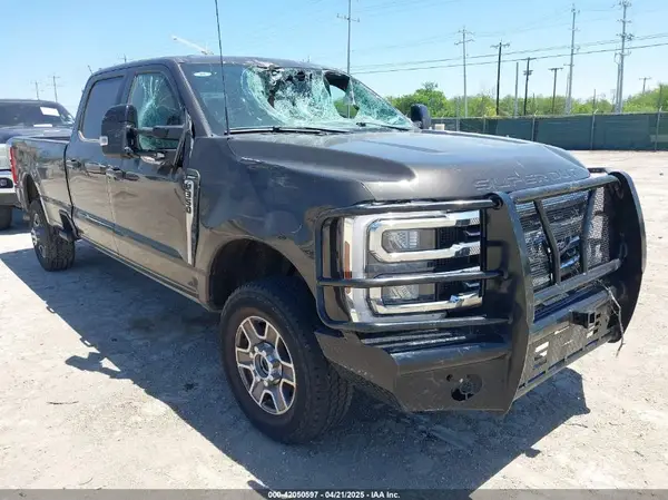 1FT8W3BN5REC82261 2024 FORD F350 - Image 1