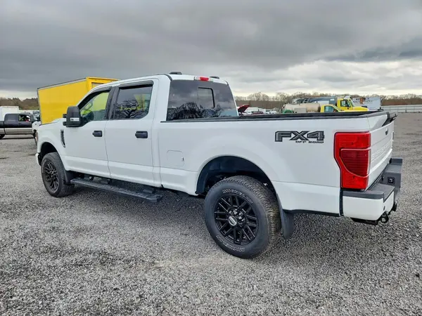 1FT8W3BN6NEG31387 2022 FORD F350 - Image 2