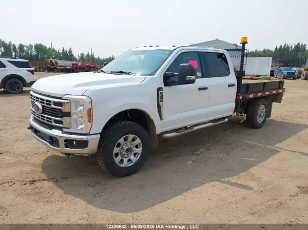 1FT8W3BN7REE54225 2024 FORD F350 - Image 2