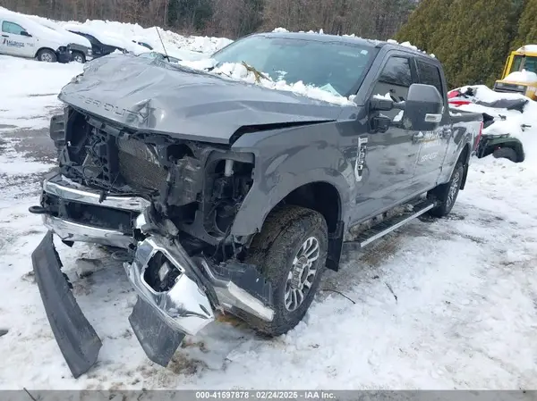 1FT8W3BN8NEC76657 2022 FORD F350 - Image 2