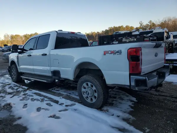 1FT8W3BN8PED55054 2023 FORD F350 - Image 2