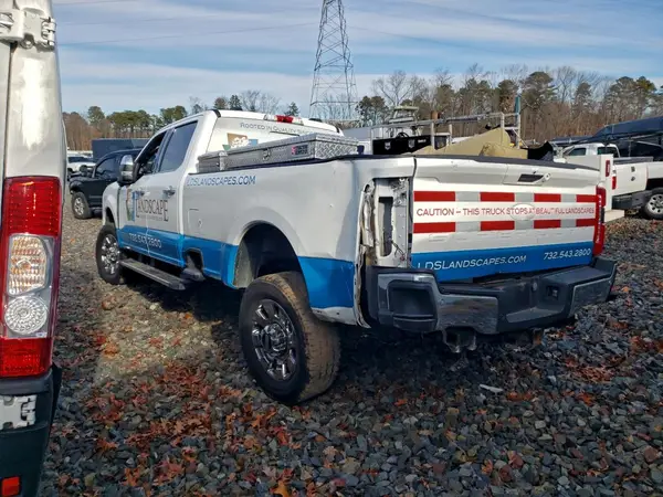 1FT8W3BN9REE37877 2024 FORD F350 - Image 2