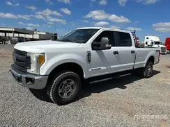 1FT8W3BT0HEB50876 2017 FORD F350