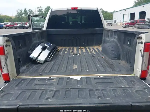 2017 FORD F350 IAAI lot 42600599 auction photo 6