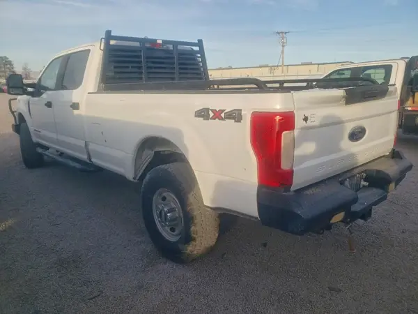 1FT8W3BT0HEF46886 2017 FORD F350 - Image 2