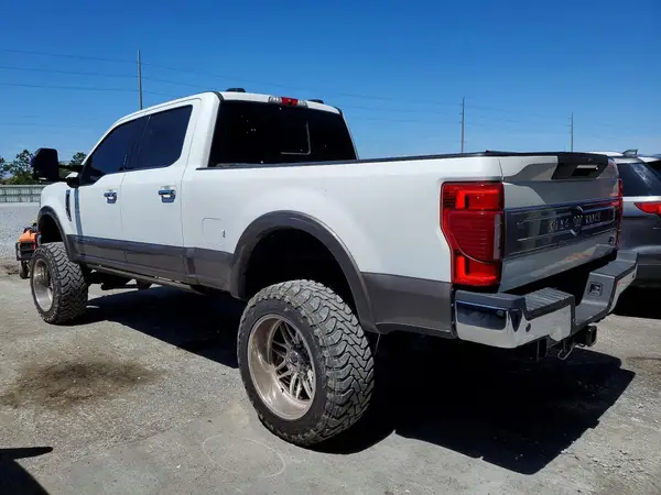 1FT8W3BT0NED20911 2022 FORD F350 - Image 2