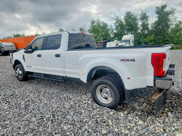 1FT8W3BT0NEE86751 2022 FORD F350 - Image 2
