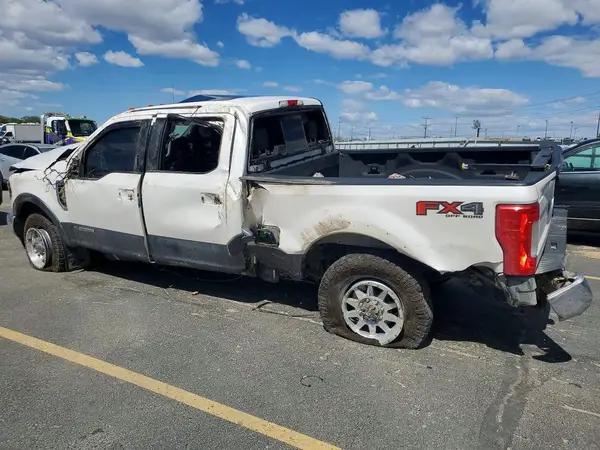 1FT8W3BT1HEB53138 2017 FORD F350 - Image 2
