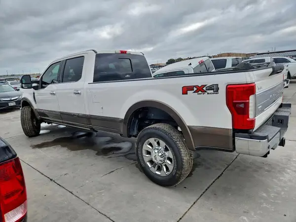 1FT8W3BT1HEE13571 2017 FORD F350 - Image 2