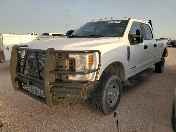 1FT8W3BT1KEF58777 2019 FORD F350 - Image 2