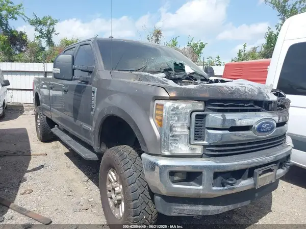 1FT8W3BT1KEG20212 2019 FORD F350 - Image 1