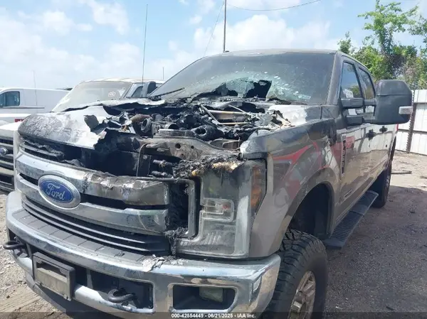 1FT8W3BT1KEG20212 2019 FORD F350 - Image 2