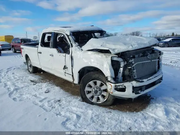 1FT8W3BT1NED10775 2022 FORD F350 - Image 2
