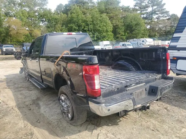 1FT8W3BT1NEF99611 2022 FORD F350 - Image 2