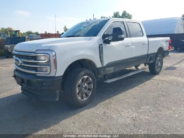 1FT8W3BT1REF90915 2024 FORD F350 - Image 2