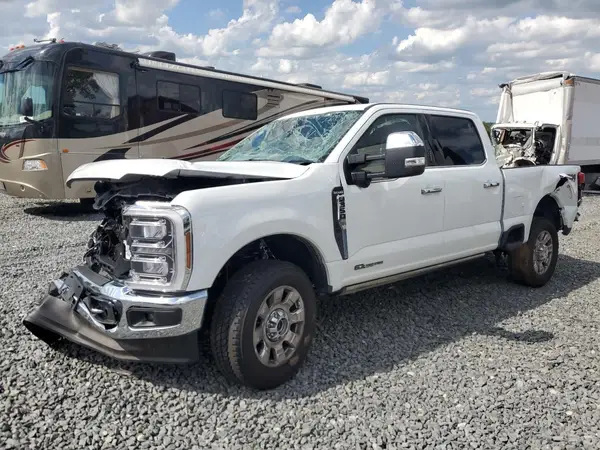 1FT8W3BT1REF95886 2024 FORD F350 - Image 1