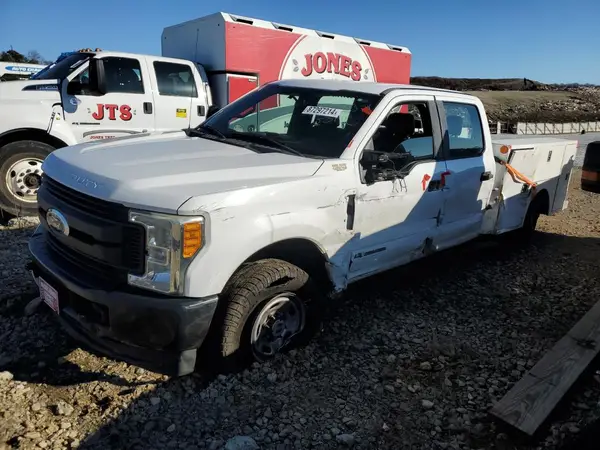 1FT8W3BT2HEB85872 2017 FORD F350 - Image 1