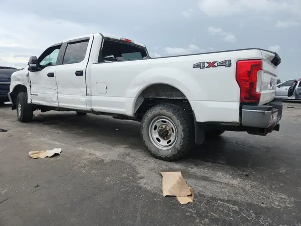 1FT8W3BT2HED00406 2017 FORD F350 - Image 2