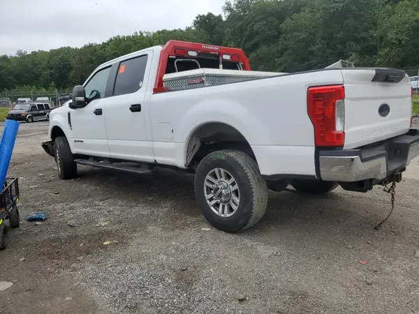 1FT8W3BT2HEE28225 2017 FORD F350 - Image 2