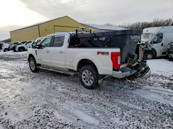 1FT8W3BT2HEE57224 2017 FORD F350 - Image 2