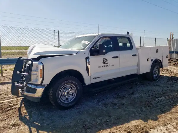 1FT8W3BT2REF95265 2024 FORD F350 - Image 1