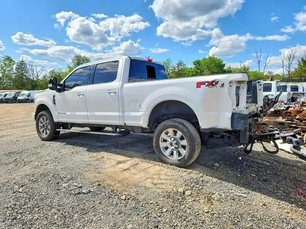 1FT8W3BT3HEB16706 2017 FORD F350 - Image 2