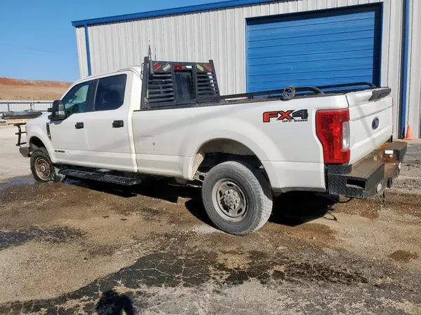 1FT8W3BT3HEE28413 2017 FORD F350 - Image 2