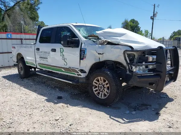 1FT8W3BT3JEB18901 2018 FORD F350 - Image 1