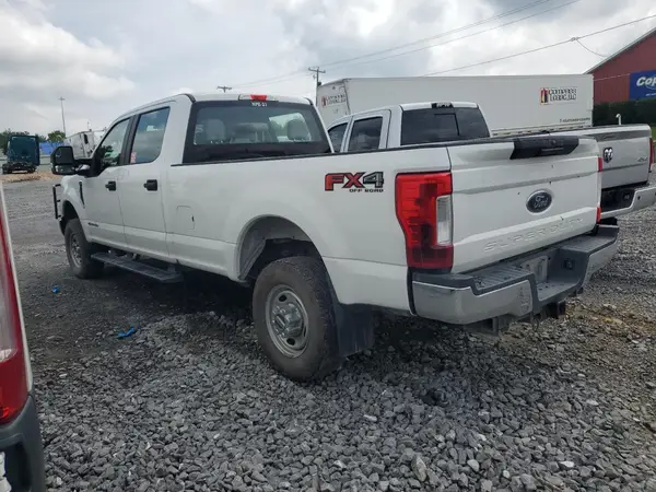 1FT8W3BT3JEC37855 2018 FORD F350 - Image 2