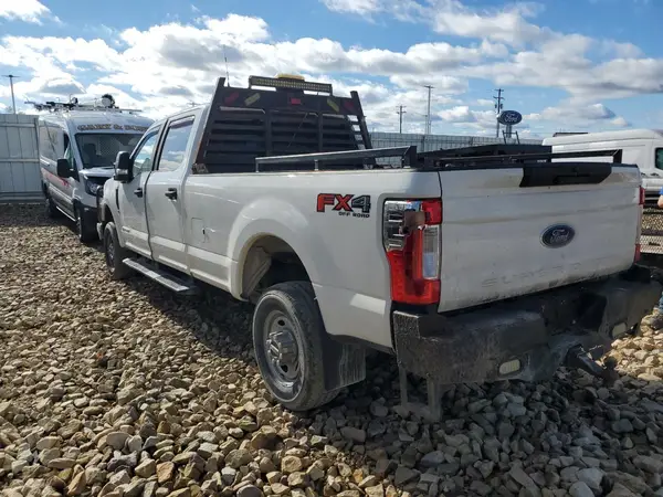 1FT8W3BT3JEC94864 2018 FORD F350 - Image 2