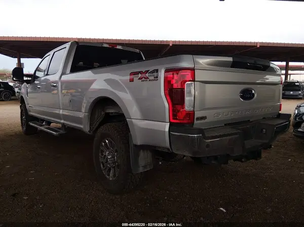 2019 FORD F350 IAAI lot 44395220 auction photo 3