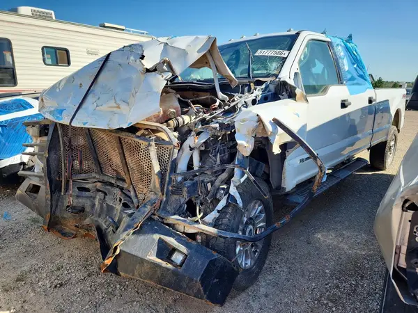 1FT8W3BT3NEF26918 2022 FORD F350 - Image 1