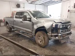 1FT8W3BT3REE23553 2024 FORD F350