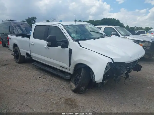 1FT8W3BT3SED56670 2025 FORD F350 - Image 1