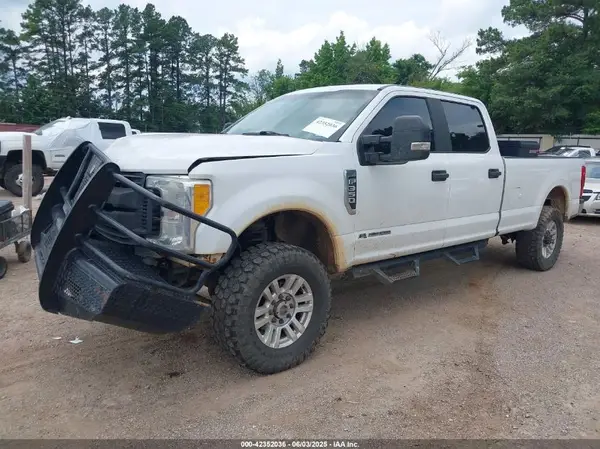 1FT8W3BT4HEB47303 2017 FORD F350 - Image 2