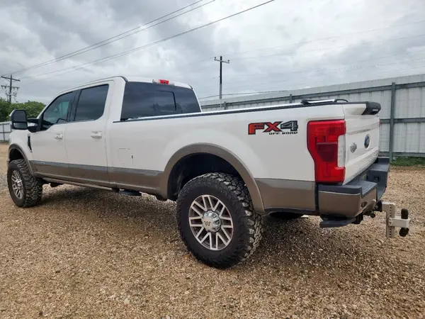 1FT8W3BT4KEC05949 2019 FORD F350 - Image 2