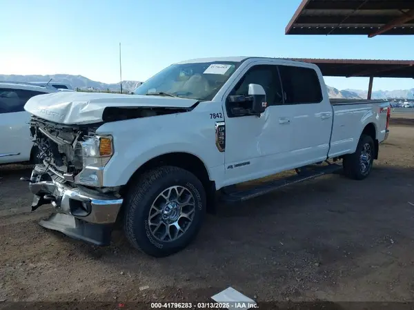 1FT8W3BT4NEC45940 2022 FORD F350 - Image 2