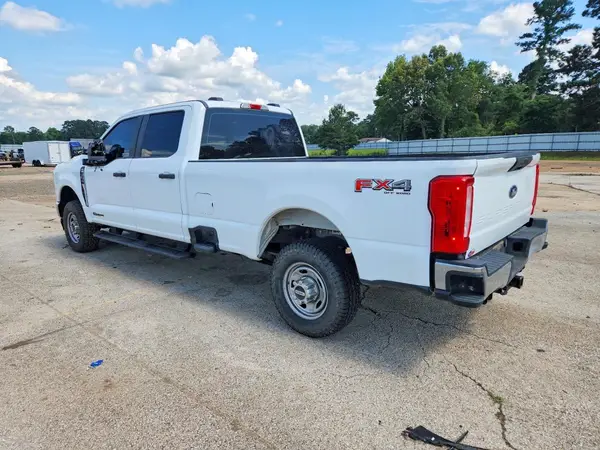 1FT8W3BT4REC06142 2024 FORD F350 - Image 2