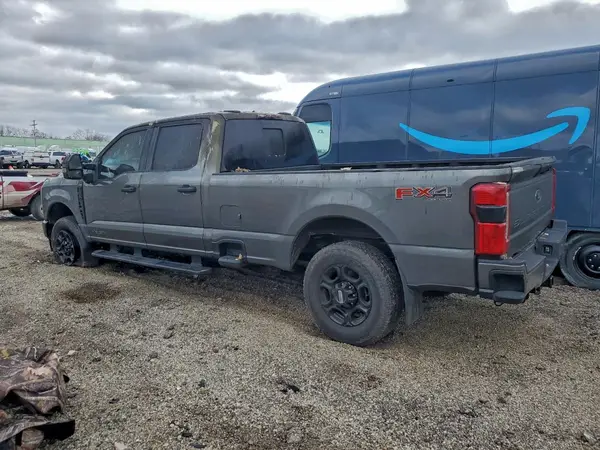 1FT8W3BT4REE51927 2024 FORD F350 - Image 2