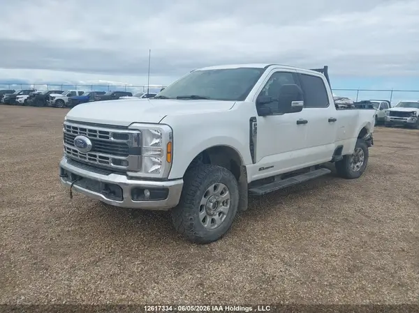 1FT8W3BT4REE69179 2024 FORD F350 - Image 2