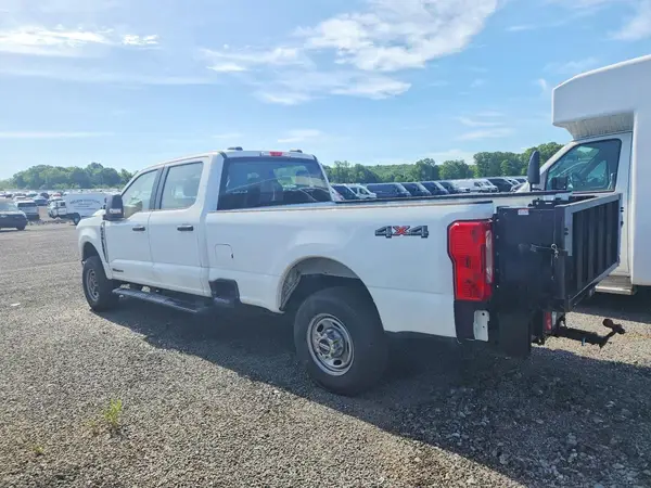 1FT8W3BT4SEC71000 2025 FORD F350 - Image 2
