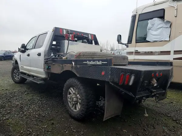 1FT8W3BT5JEB21119 2018 FORD F350 - Image 2