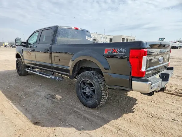 1FT8W3BT5JEB82132 2018 FORD F350 - Image 2