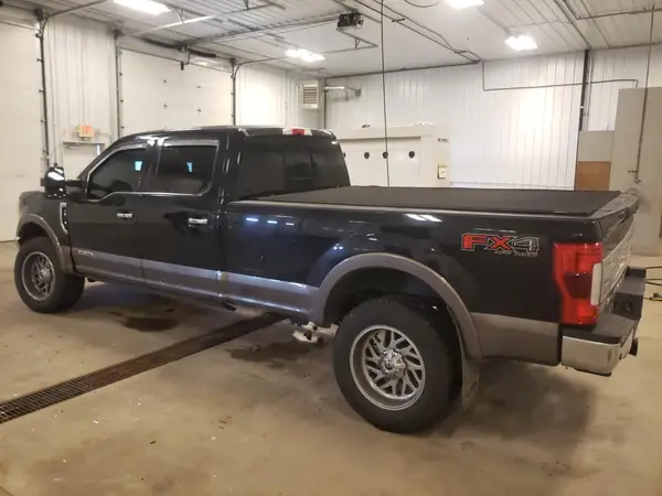 1FT8W3BT5JEC06025 2018 FORD F350 - Image 2